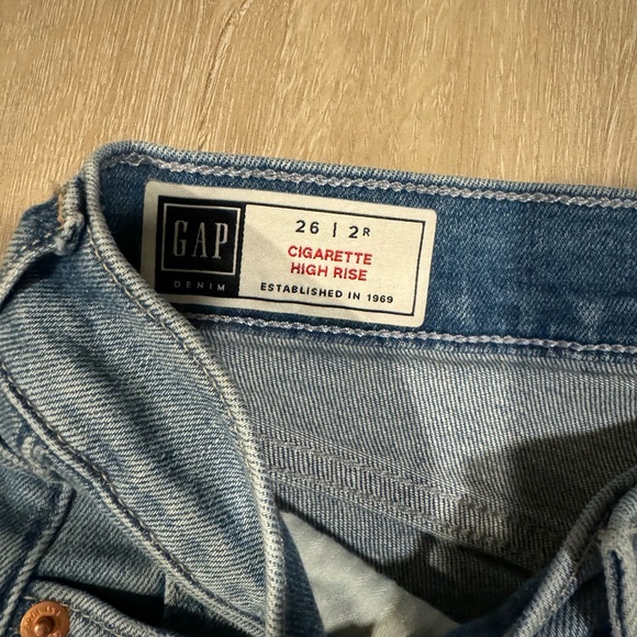 Gap HighRose Cigarette Jeans - Picture 2 of 3
